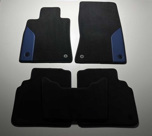 Tapis de sol adaptés à la Lamborghini URUS. Intérieur tout-terrain hybride Urus <span class=keywords><strong>SE</strong></span>. Tapis de sol en cuir entièrement recouvrants. - Product Image 1