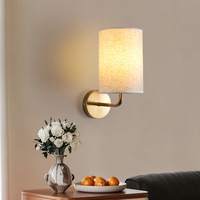 Applique murale LED sans fil en tissu pour intérieur, base E26, batterie rechargeable, installation adhésive pour salon