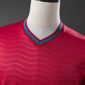 Portugal Langärmliges Fußballtrikot mit Schlankheitseffekt und Wellenstruktur, Individuell Anpassbar für Zuhause - Product Image 3