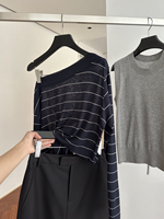 Découvrez nos styles décontractés d'été à épaules dénudées : T-shirts polyvalents, amincissants, transparents et rayés à manches longues qui vont avec tout.