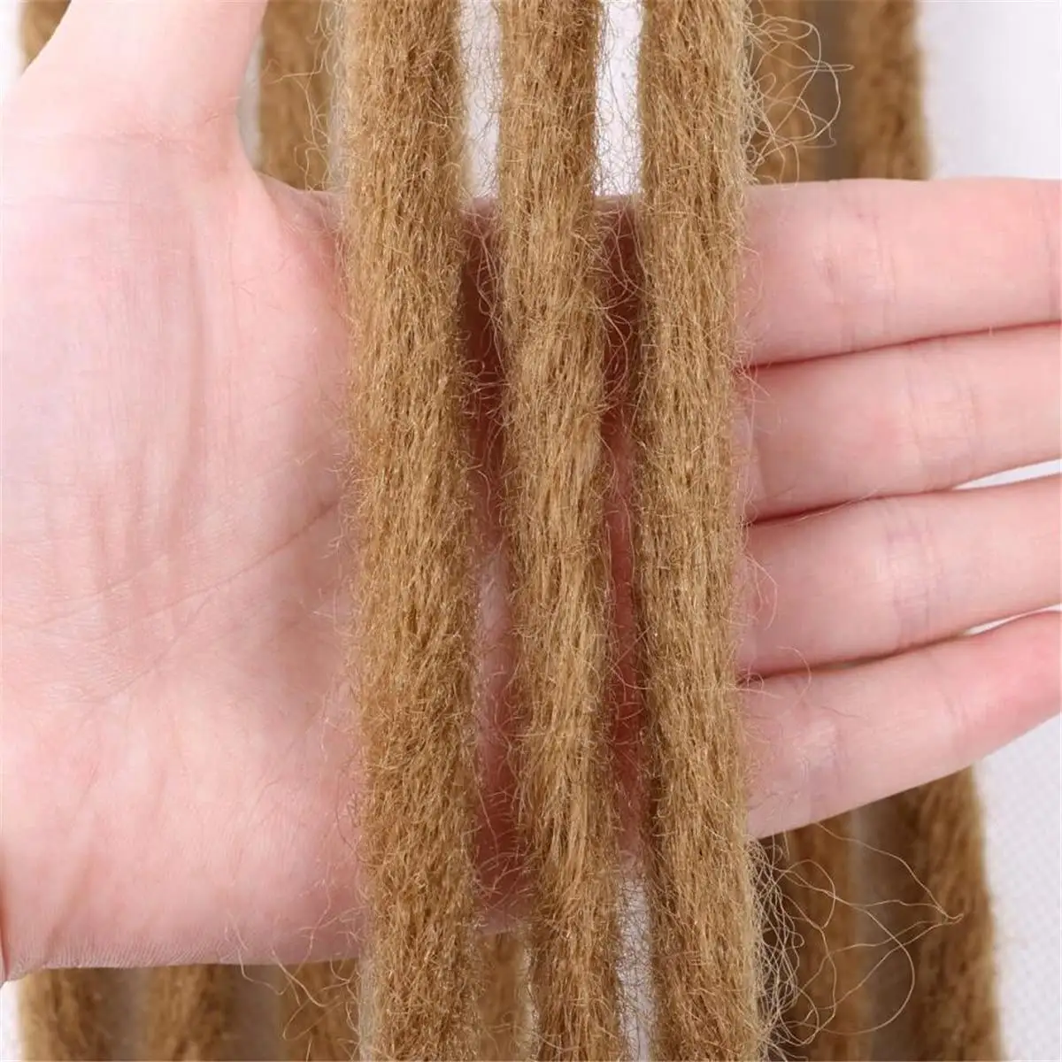 Fabbrica all'ingrosso Africa vendita calda Dreadlocks fatti a mano estensioni dei capelli capelli all'uncinetto capelli sintetici castani neri 1 fili