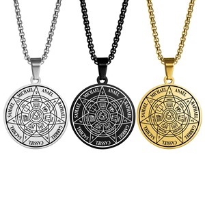 Collar con Colgante del Siglo de los Siete Arcángeles |   Amuleto de Protección Mágica de Acero Inoxidable Chapado en Oro PVD de 18K para Hombres y Mujeres - Product Image 1