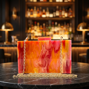 Bolso de Mano de Resina Marmoleada en Naranja, Rosa y Rojo con Cadena Dorada, Bolso de Noche de Lujo con Impresión UV, Regalo Exquisito Hecho a Mano - Product Image 1