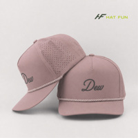 Casquette de baseball en nylon 5 panneaux personnalisée de haute qualité avec logo en silicone découpé au laser et perforations pour le sport – Vente en gros