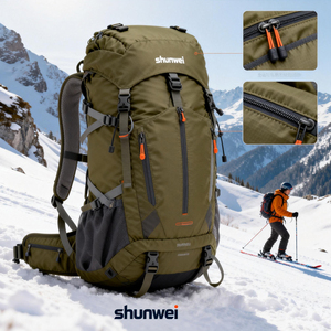 Zaino da Trekking e Campeggio di Grande Capacità, Impermeabile in Nylon 50-70L, per Escursioni in Montagna - Product Image 2