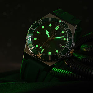 Montre automatique de plongée I&W CARNIVAL avec bracelet en caoutchouc vert lumineux, mouvement mécanique sportif pour homme - Product Image 4