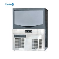 Machine à glaçons cubiques premium refroidie par air, produisant des glaçons cristallins solides pour les opérations de pubs et de salons de thé.
