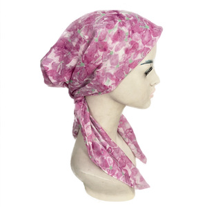 <span class=keywords><strong>Foulard</strong></span> di moda per ragazze con stampa floreale leggero viscosa sciarpa quadrata all'ingrosso della fabbrica di sciarpe per capelli - Product Image 1