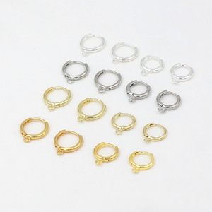 Đơn Giản Bông Tai Móc W/Vòng 14K Vàng 18K Vàng <span class=keywords><strong>Brass</strong></span> Vòng Hoop Bông Tai Tìm Kiếm Cho Mặt Dây Chuyền Bông Tai Làm Phù Hợp Tai <span class=keywords><strong>Clasp</strong></span> - Product Image 2