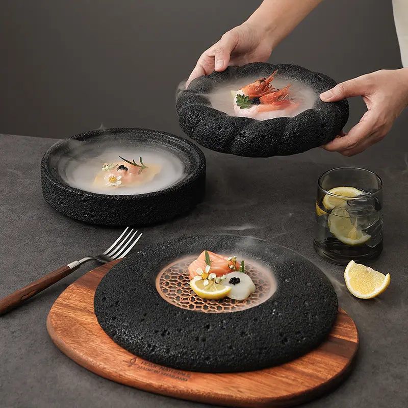 日本の芸術的概念セラミック皿火山石ホテル食器惑星型アイスプレート寿司シーフードプレゼンテーションパーティー