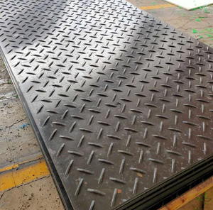Vente en gros de dalles de pavage en plastique HDPE Construction temporaire Tapis de route pour piste Protection du sol Traitement de coupe - Product Image 5