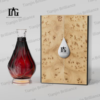 Boîte cadeau haut de gamme exquise avec laminage mat pour spiritueux de luxe et bouteilles premium