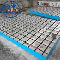 Plateau de travail robuste en fonte à rainures en T pour assemblage de machines, soudage et inspection, sur mesure