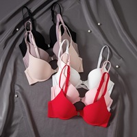 Soutien-gorge sans couture à rayures fines avec boucle avant, respirant, idéal pour les tenues d'été et les rendez-vous – Prix direct usine OEM