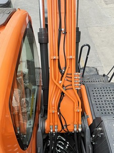 Excavatrice sur pneus Develon DX150WE, 13,7 tonnes, pelle hydraulique pour travaux municipaux - Product Image 6