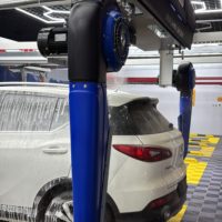 Système de lavage de voitures commercial à haute efficacité certifié CE, entièrement automatique, en acier inoxydable, pression de 150 bars, 24 heures sur 24