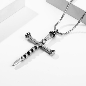 Collier croix en acier inoxydable avec pendentif tête de mort, bijoux de mode unisexe en argent antique SP980 - Product Image 3