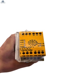 PLC Controller Sensor Safety Relay Brand New Original PNOZ X3 - Product Image 1