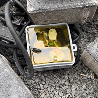 Scellant Époxy Électrique IP68/IP69 1000V 1280g Brun Translucide (Transparent) Étanche pour Boîtiers de Jonction, Plateaux Tournants, Gaines de Câbles