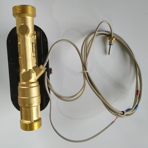 مقياس طاقة حرارية بالموجات فوق الصوتية مدفوع مسبقًا مع وظيفة إنذار للتوازن المنخفض في إمدادات المياه الساخنة - Product Image 4