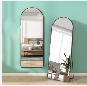 Miroir sur pied pleine longueur, arqué, cadre noir fin, pliable, pour chambre à coucher - Vente en gros - Product Image 1