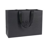 Sac à provisions en papier de carton de haute qualité de luxe avec logo personnalisé sac de transport de cadeau d'impression de stratification de papier d'art avec poignée de ruban