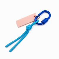 Llavero colgante de acrílico personalizado de gran venta con cuerda trenzada y mosquetón, dijes de moda para mochila, para regalos al por mayor