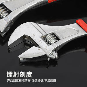 Llave Inglesa Ajustable Worx de 8 Pulgadas, Acero al Carbono, Mordaza Dentada, Mango Antideslizante, Acabado Plateado de Grado Industrial - Product Image 3