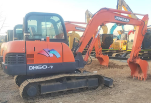Excavadora Doosan DH 60 Usada a Bajo Precio, Fabricada en Corea, en Buen Estado, Excavadora Doosan DH60-7 de Segunda Mano para Trabajos de Minería - Product Image 2