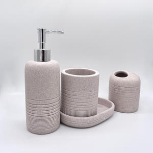 Juego de baño de cuatro piezas de imitación de piedra, estilo europeo informal, kit de baño para el hogar, juego de botellas para loción de baño - Product Image 2