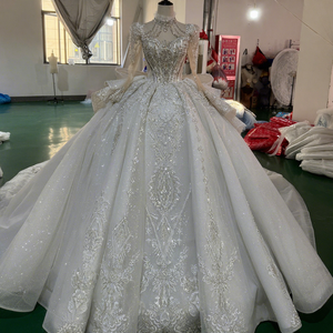 Mc052 Boat Neck off the Shoulder Party Wedding Dress Organza <b>Ball</b> Gown with Chapel Train Appliques Natural Waistline for - Product Image 1