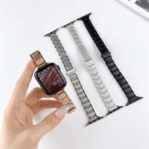 Correa de metal delgada para Apple Watch Ultra 49mm correa de acero inoxidable de lujo para <span class=keywords><strong>IWatch</strong></span> Series <span class=keywords><strong>8</strong></span> 7 <span class=keywords><strong>41</strong></span> 45mm 6 5 4 SE 38 40mm pulsera - Product Image 2