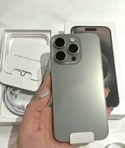 Un gran <span class=keywords><strong>numero</strong></span> <span class=keywords><strong>di</strong></span> telefoni cellulari usati 15 Pro 5G smartphone per 15 Pro 256G 512G - Product Image 1