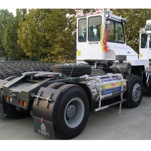 Sinotruk Hova Manual Diesel Heavy Truck 4x2 Terminal Wharf Port Tractor Suspensión neumática Asiento del conductor Euro 5 Nuevo en venta - Product Image 5