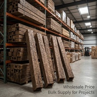 Poutres de plafond en faux bois de luxe, poutres décoratives en polyuréthane avec grain réaliste pour la conception de plafonds intérieurs de villas