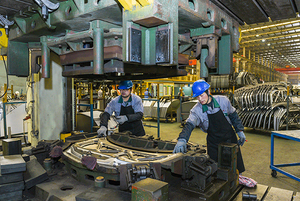 تصنيع المعدات الأصلية أودي A6 <span class=keywords><strong>C5</strong></span> أجزاء الجسم غطاء صلب متين مصدات أمامية تناسب الدقة عالية القوة/4B0823029D - Product Image 5