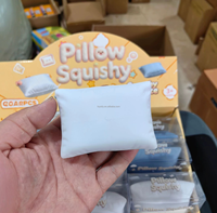 Jouets Squishy en Gros : Oreillers Croustillants Faits Main à Texture Éclatante, Jouets Anti-Stress Squishy Croustillants