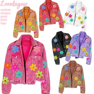 Loveda ODM OEM Damen Vintage gewaschener geknöpfter Jean-Mantel blumendruck zugeschnittenes rohes Hem-Denim-Jacke mit Taschen