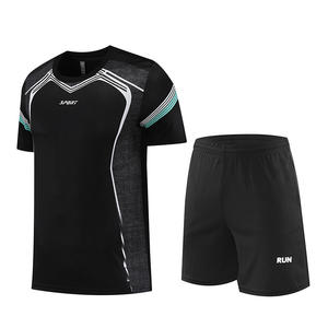 Traje deportivo para hombre, camiseta de manga corta de fitness de verano, ropa de secado rápido para hombre, ropa deportiva informal holgada de talla grande caliente - Product Image 3