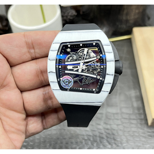 Montre de sport de luxe pour homme, haute qualité, design personnalisé, mécanique et cadran en fibre de carbone ajourée, style hip-hop - Product Image 3