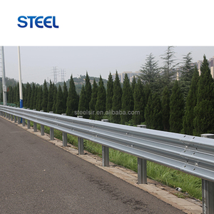 Fábrica Fabricante Zinc Steel Thrie Beam Guard Rail <span class=keywords><strong>Guardrail</strong></span> para Proteção Rodoviária Confiável em Rodovias - Product Image 6