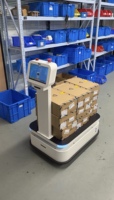Robot de transport mobile AGV AMR avec capacité de charge de 500 kg, navigation laser SLAM pour la manutention de matériaux industriels en usine