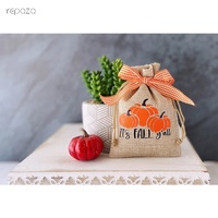 Promotion : Mini sac citrouille personnalisé en toile de jute avec cordon de serrage, idéal pour décoration de table à étages et pochette cadeau pour bonbons de Noël