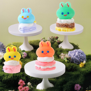 Adorable Juguete de Cabeza de Conejo de Dibujos Animados, Miniatura para Decoración de Casa de Muñecas, Adorno de Escritorio - Product Image 3