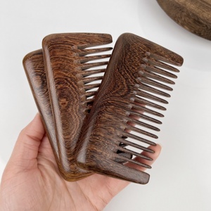 Pettine per Capelli in Legno di Sandalo Nero 100% Naturale, Classico Antistatico Tascabile, Strumento per Massaggio del Cuoio Capelluto e Cura dei Capelli per Uso Domestico - Product Image 1