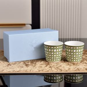 Ensemble de tasses à lait en porcelaine osseuse écologique de haute qualité européenne pour les cadeaux de luxe pour la famille et les mariages - Product Image 2