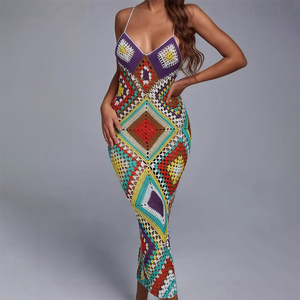 Copricostume da Spiaggia di Lusso per Donna in Maglia con Certificazione CE, Abito Lungo Boho con Scollo a V Profondo, Disponibile OEM - Product Image 3