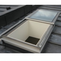 Persienne de lucarne de toit de maison étanche à double vitrage personnalisé moderne nouveau cadre de profil en alliage d'aluminium vertical automatique