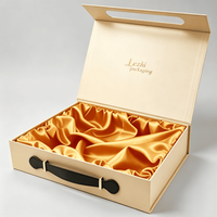 Valise cosmétique magnétique de luxe personnalisable avec logo, mallette cadeau, boîte en papier noir pour vêtements avec poignée, fournisseur d'emballages