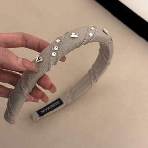 Diadema moderna <span class=keywords><strong>para</strong></span> <span class=keywords><strong>mujer</strong></span>, diadema con diamantes de imitación, diseño sencillo, cubierta de tela, diadema de plástico <span class=keywords><strong>para</strong></span> <span class=keywords><strong>mujer</strong></span>, aro decorativo elegante <span class=keywords><strong>para</strong></span> el pelo - Product Image 5